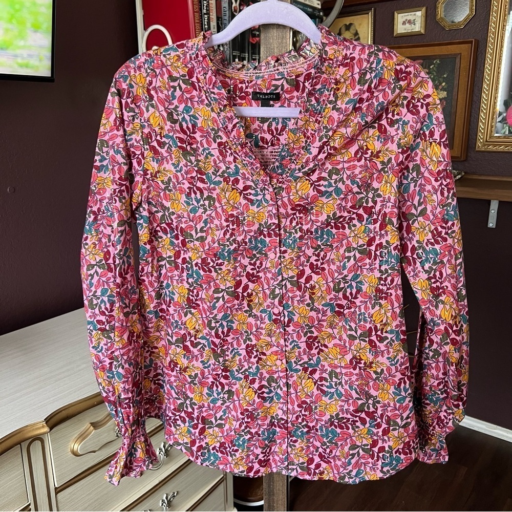 Talbots Ruffle Top - Gathered Leaves Medium - Picture 3 of 9